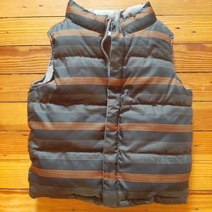 Boys 3T reversible puffer vest